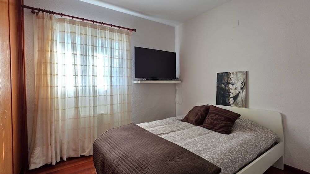 Property 2458 - Image 33